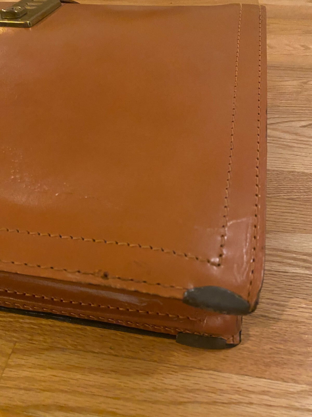 Vintage Dopp Pull Open Breifcase Tan Top Grain Cowhide Leather 3B9216 18″ Retro