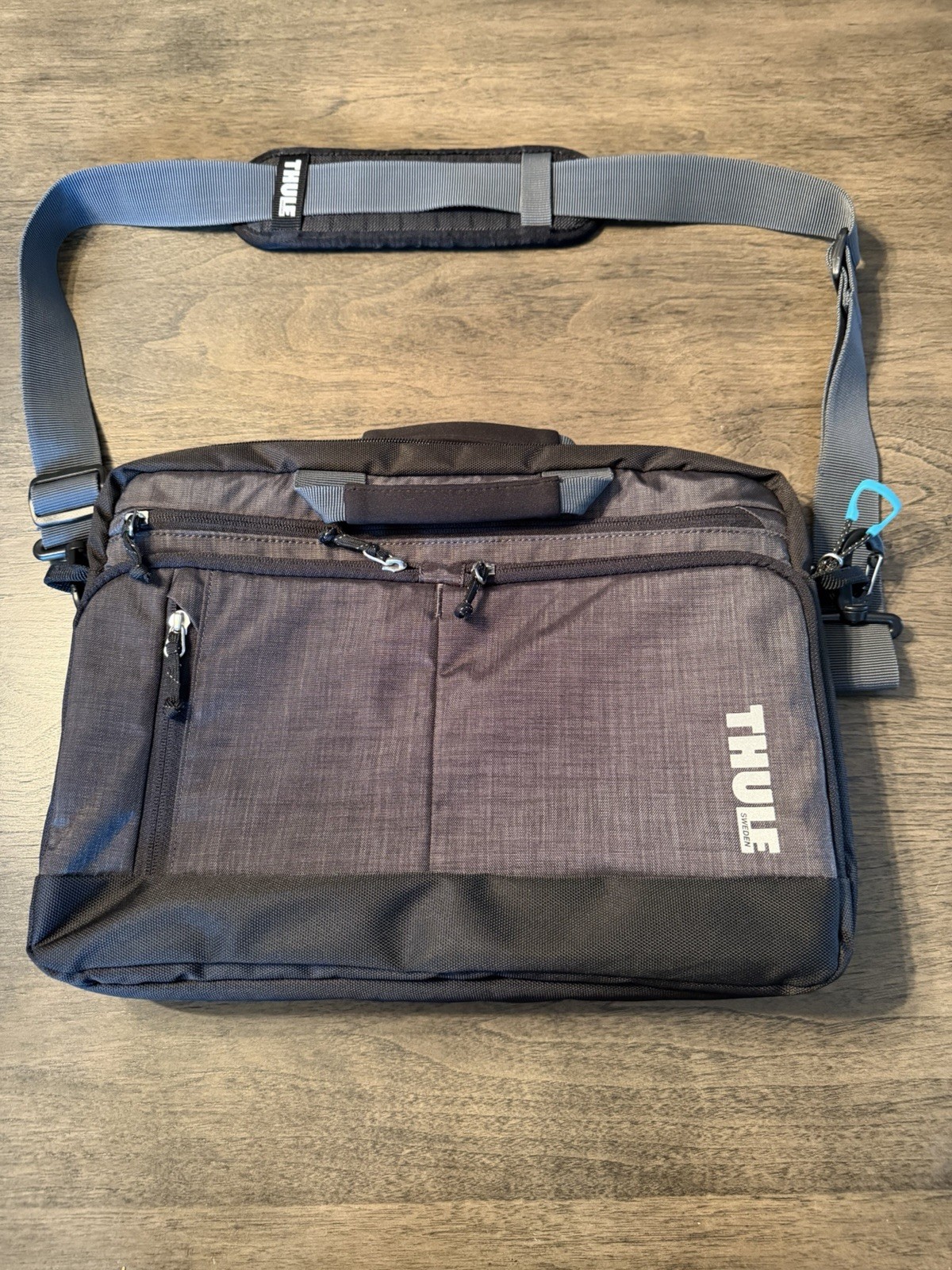 Thule Stravan Deluxe Men’s Laptop Bag Commuter – Dark Gray