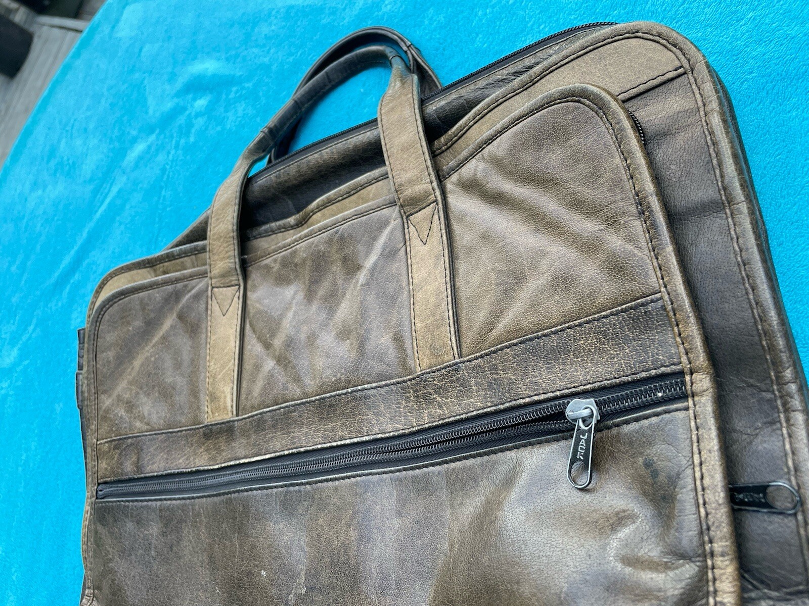 Vintage Leather Briefcase Portfolio Heritage Industries India Sun Faded Patina