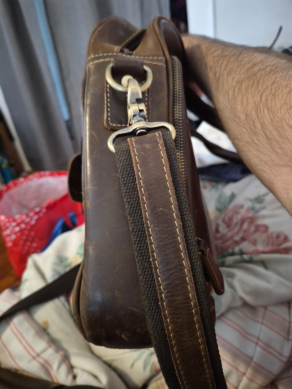 Brown Leather Briefcase/laptop bag with Top Handle, Shoulder Strap, Pockets