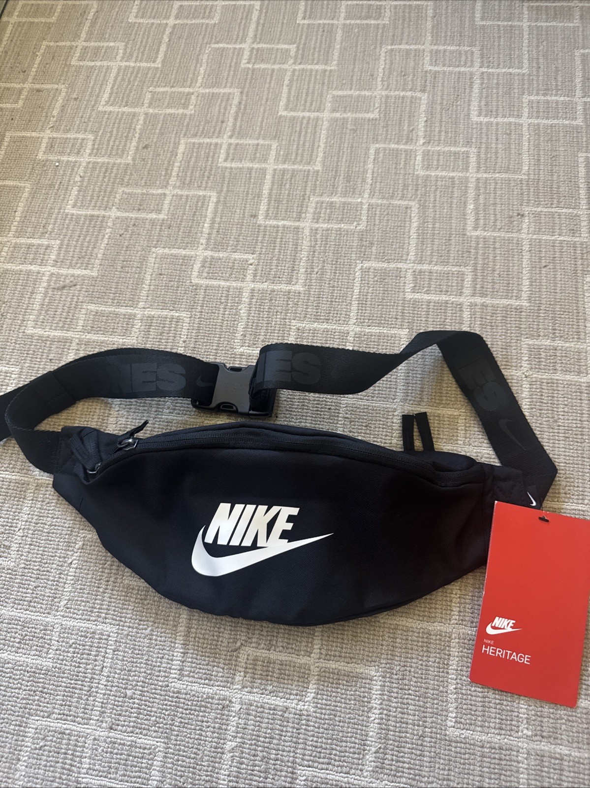 Nike Heritage Ultra Lightweight Unisex Waist Fanny Bag