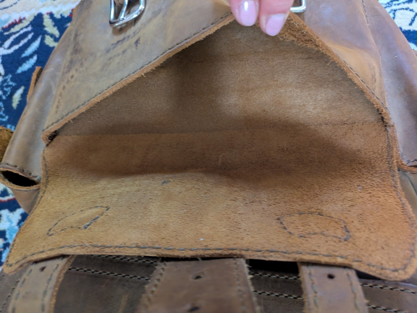 Saddleback Leather Co. Thin Front Pocket Backpack – (Tobacco)