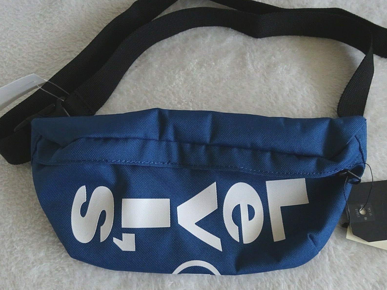 Levi’s Fanny Pack Blue Adjustable Strap Zippers Banana Sling Bag Unisex