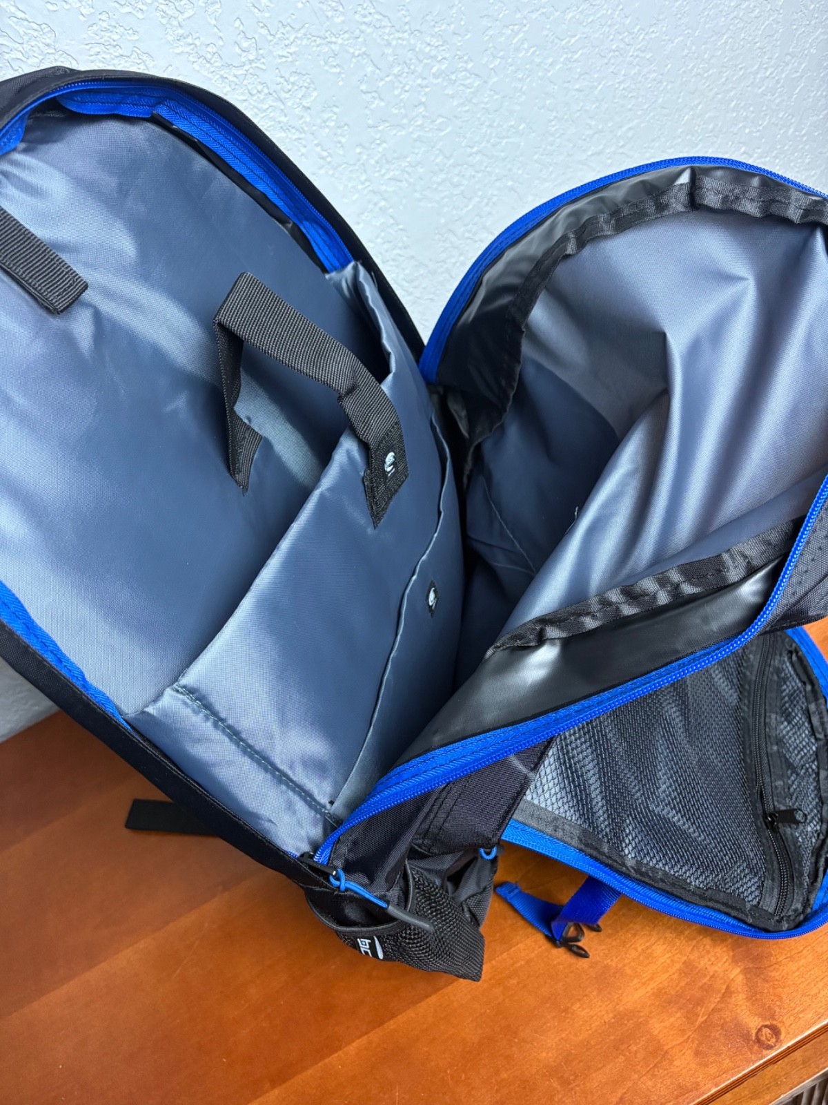 Basecamp Black & Blue Laptop Backpack Watermark Logo Padded Straps Travel Bag