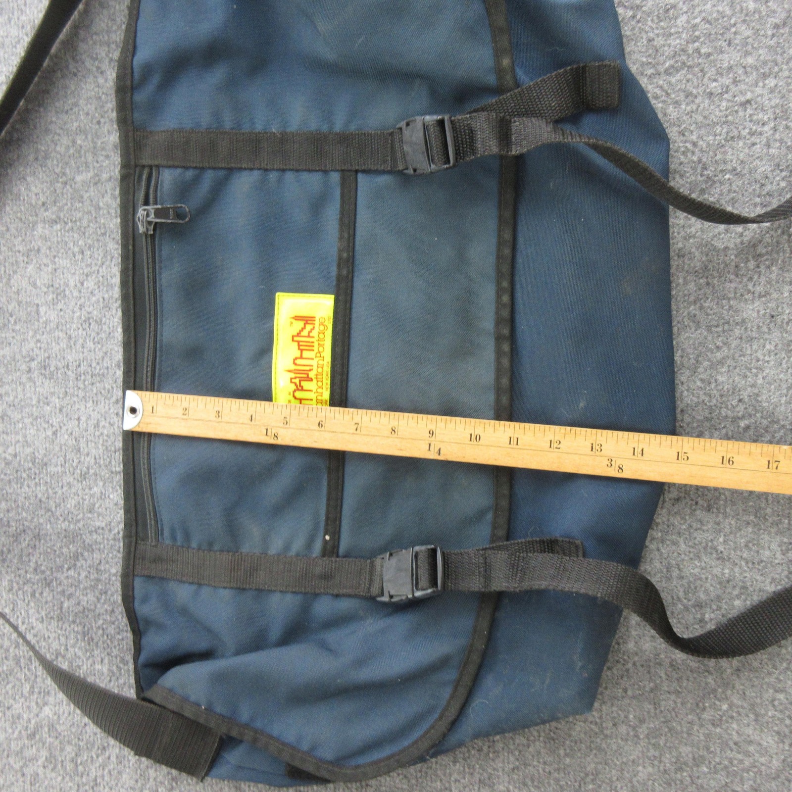Vintage Manhattan Portage Messenger Bag Mens Large Blue Canvas Made USA Shoulder