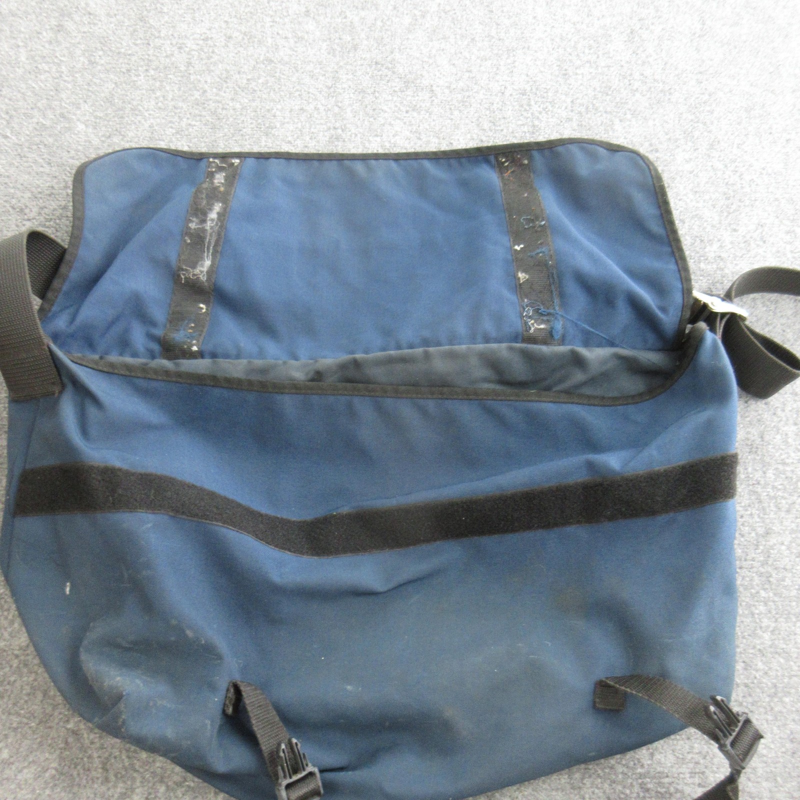 Vintage Manhattan Portage Messenger Bag Mens Large Blue Canvas Made USA Shoulder