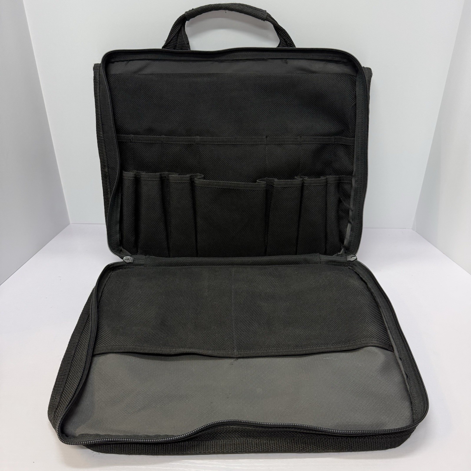 Duluth Trading Co Black Briefcase Laptop Bag Multi-Pocket Work Messenger Case