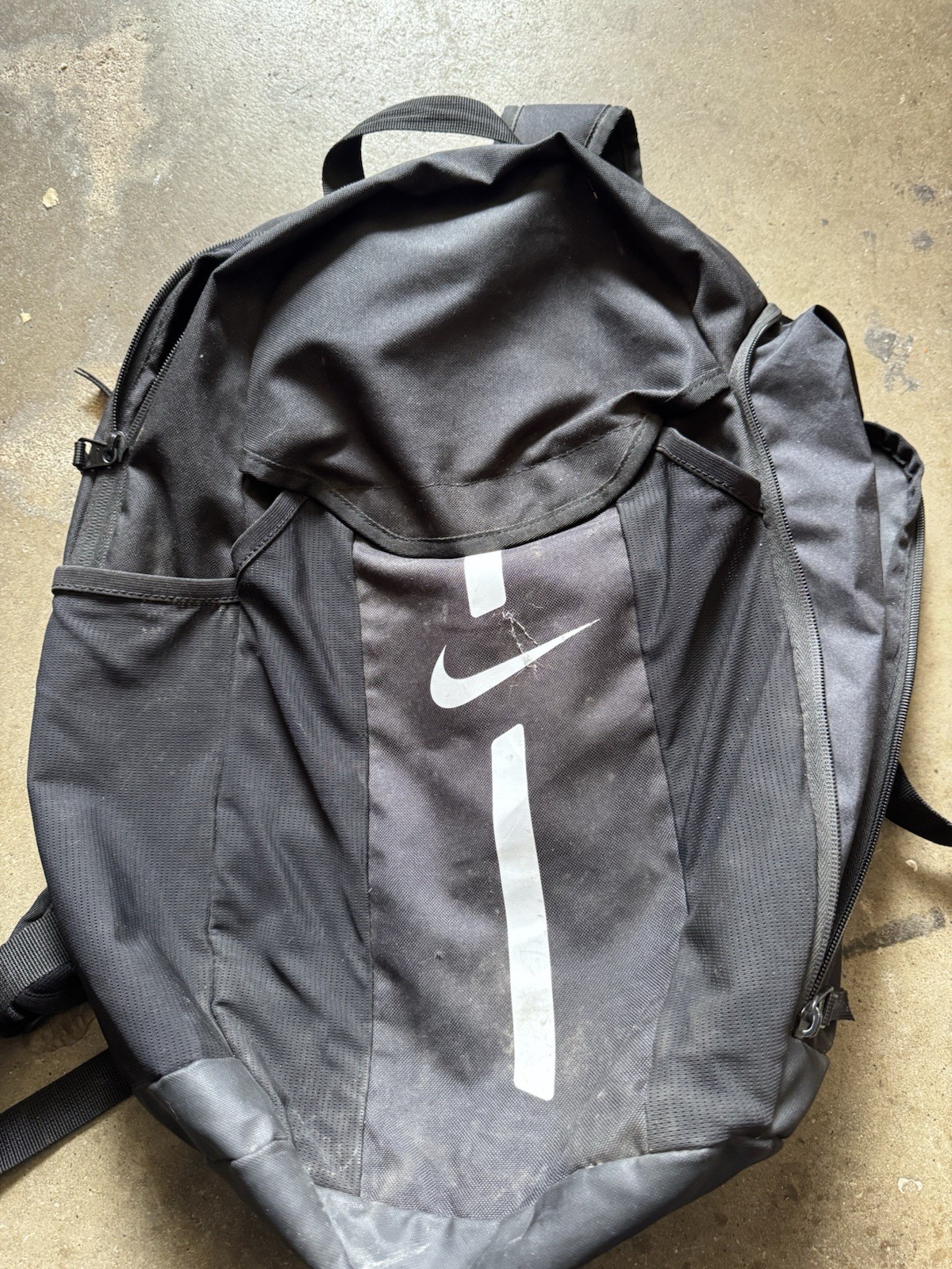 Nike Hoops Elite Pro Basketball Backpack – Black