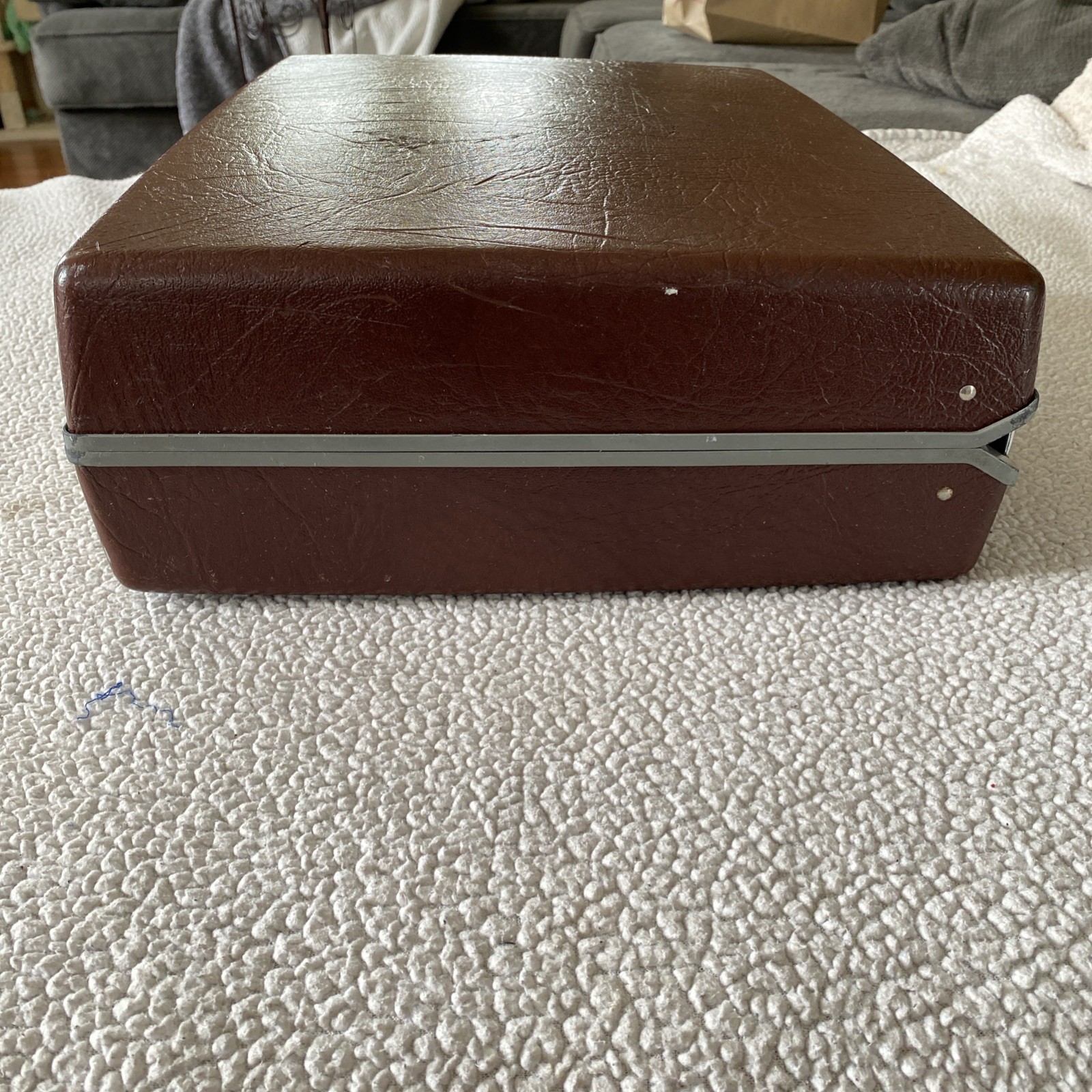 Vintage Samsonite Classic IV Hard Shell Attache Brief Case Brown With Key Locks