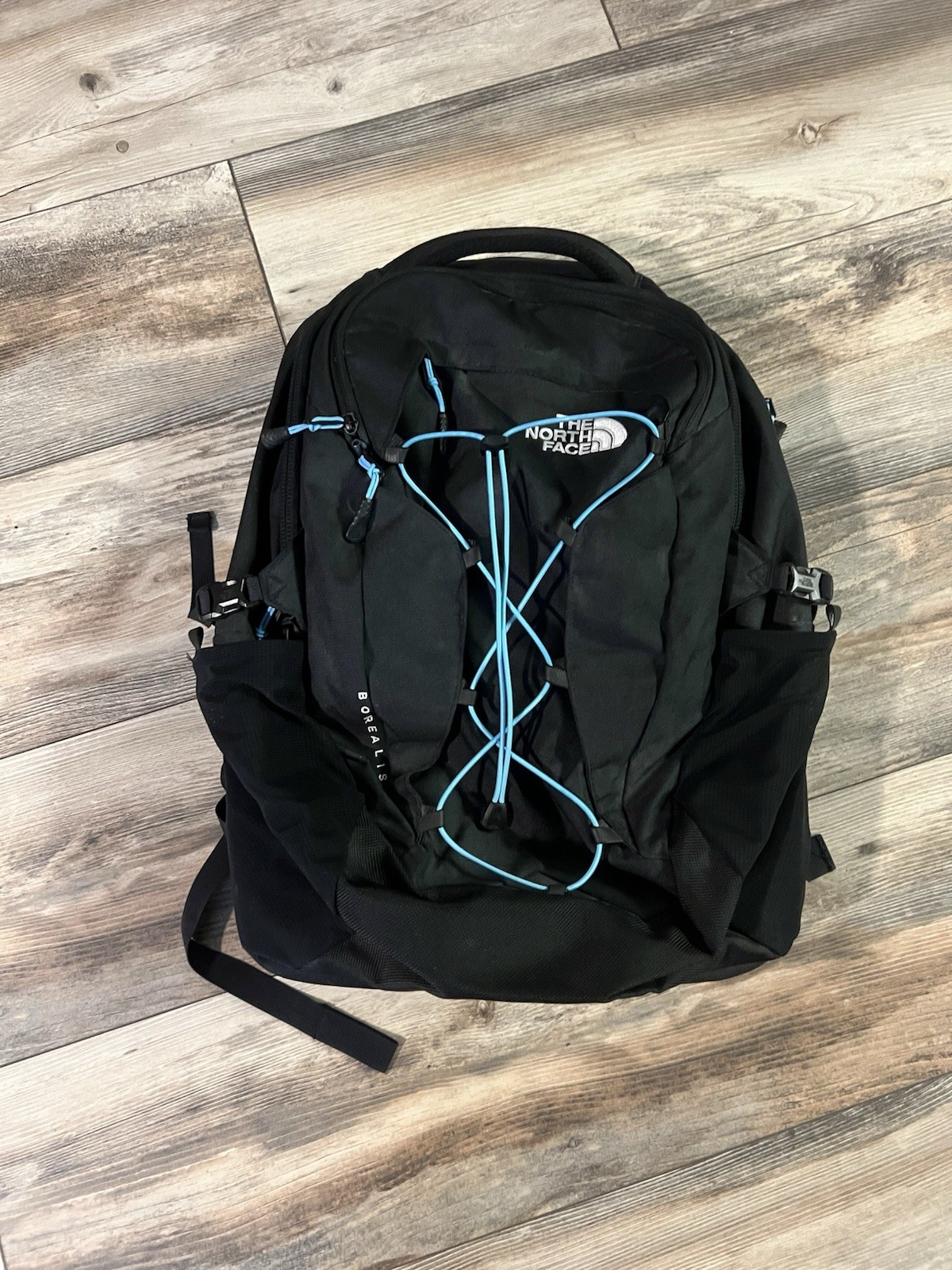 THE NORTH FACE Unisex Borealis Commuter Laptop Backpack Black and blue