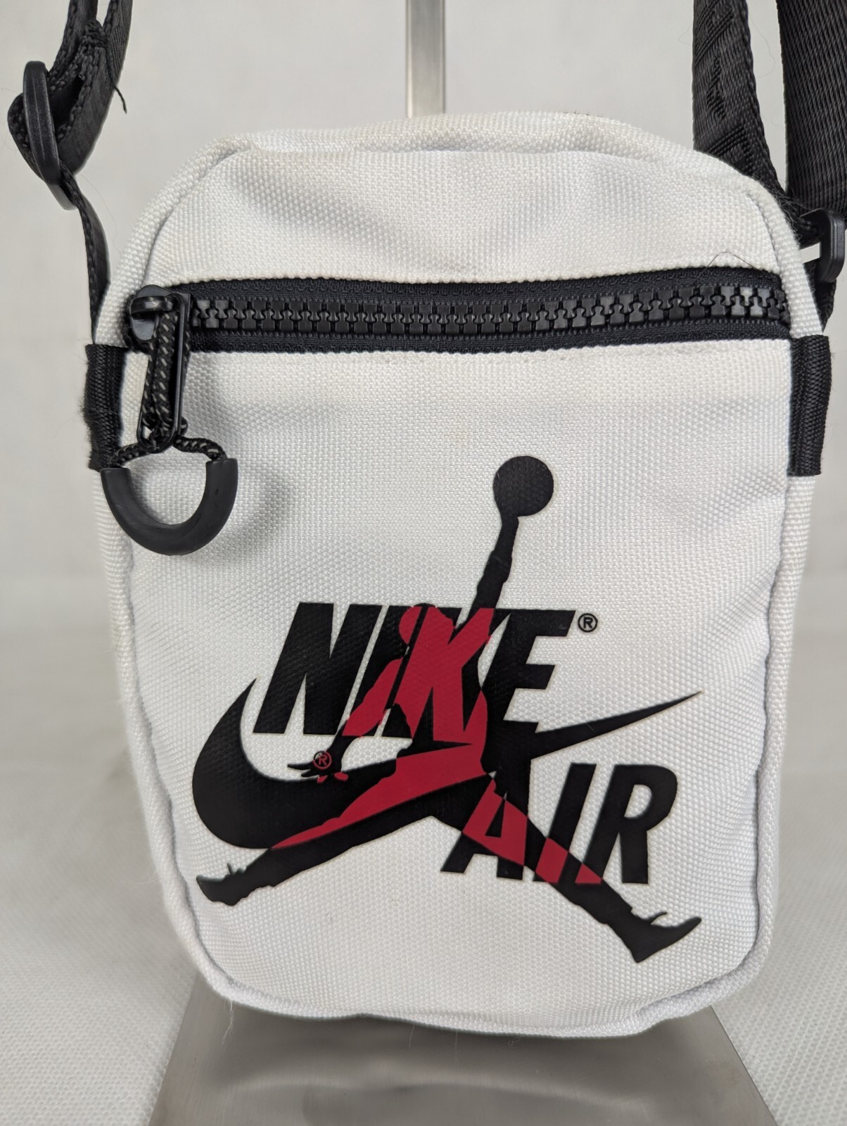 NIKE Jordan Polyester Mashup Air Small Solid Festival Crossbody White BAG