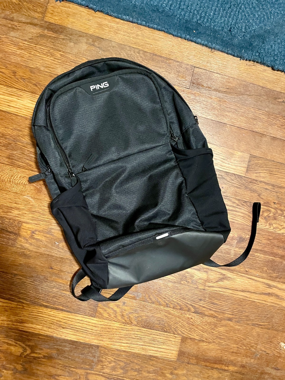 PING Backpack Black 8-Pocket Laptop Tablet Sleeve YKK Zippers Golf Travel Bag