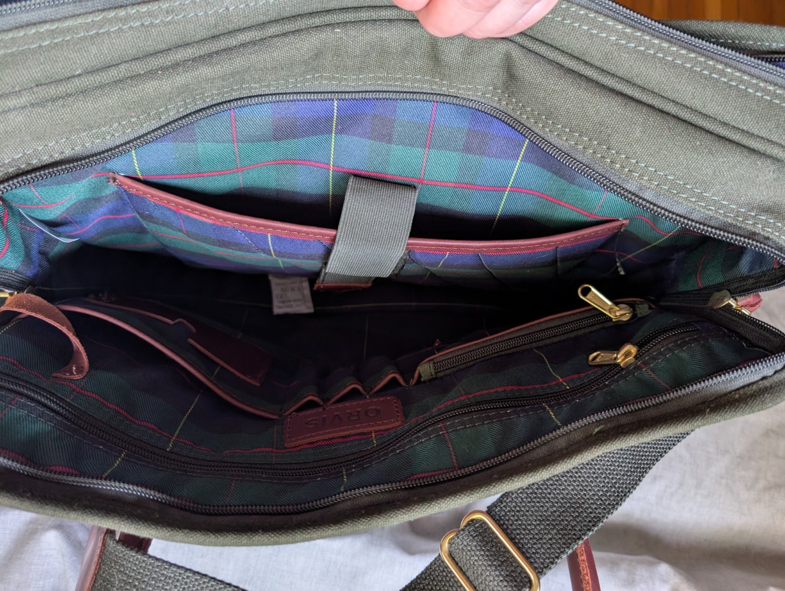 Orvis Green/Brown Briefcase Document Case Zip Cross-Body Strap Plaid Pockets