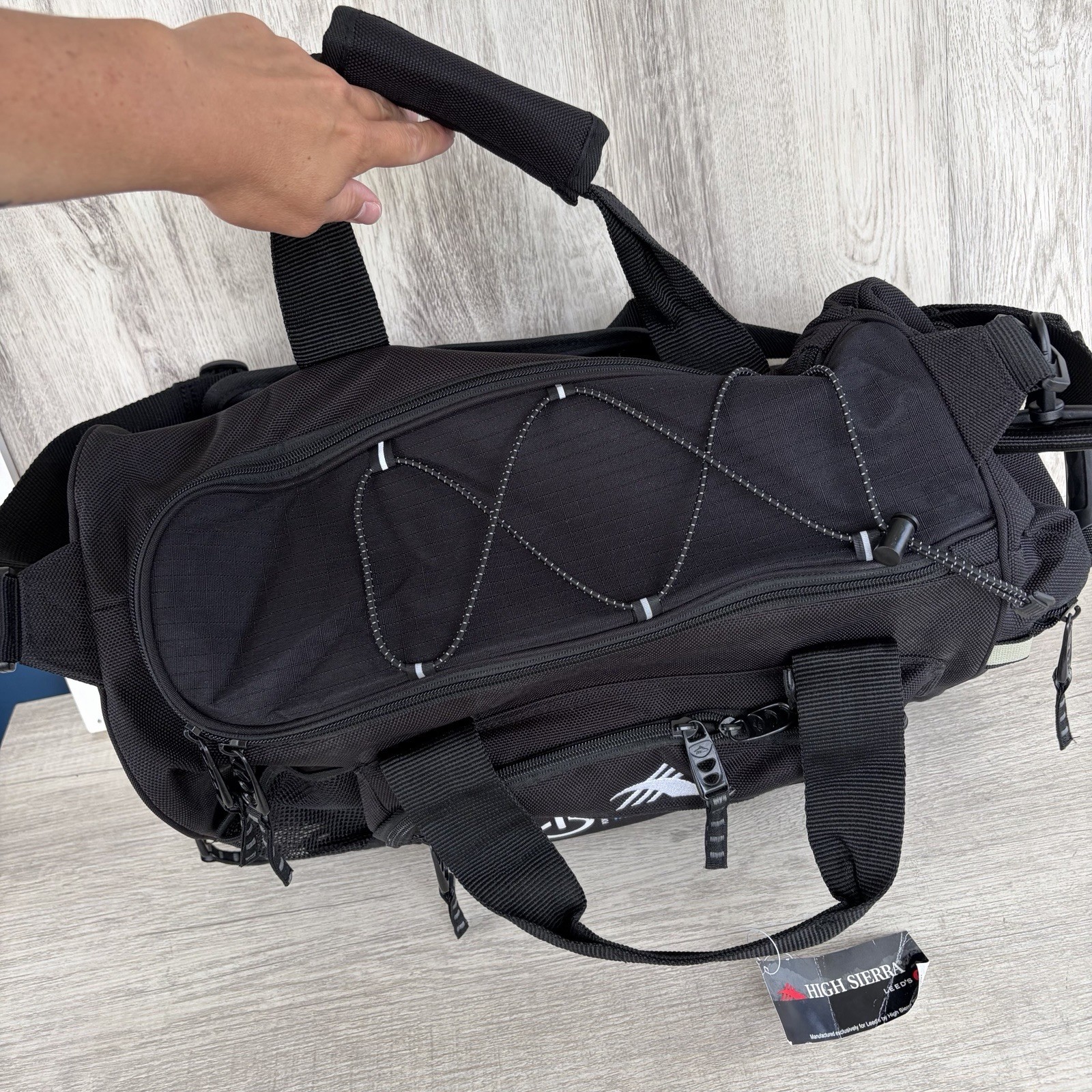 High Sierra Switch Blade industrial duffle Camera bag Black New Equipment gym