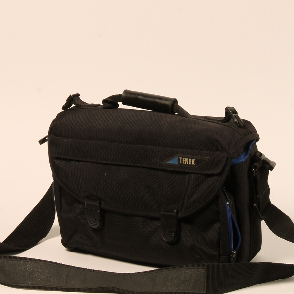 Vintage Broadway New York City Label Tenba Camera Case Black Blue