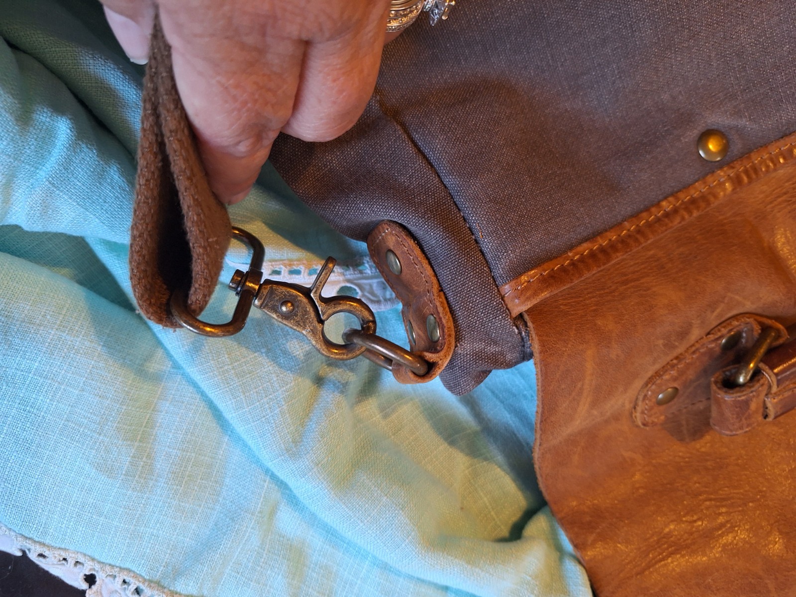 WowBox Medium Messenger Bag Brown Leather/Gray Canvas Magnetic Closure