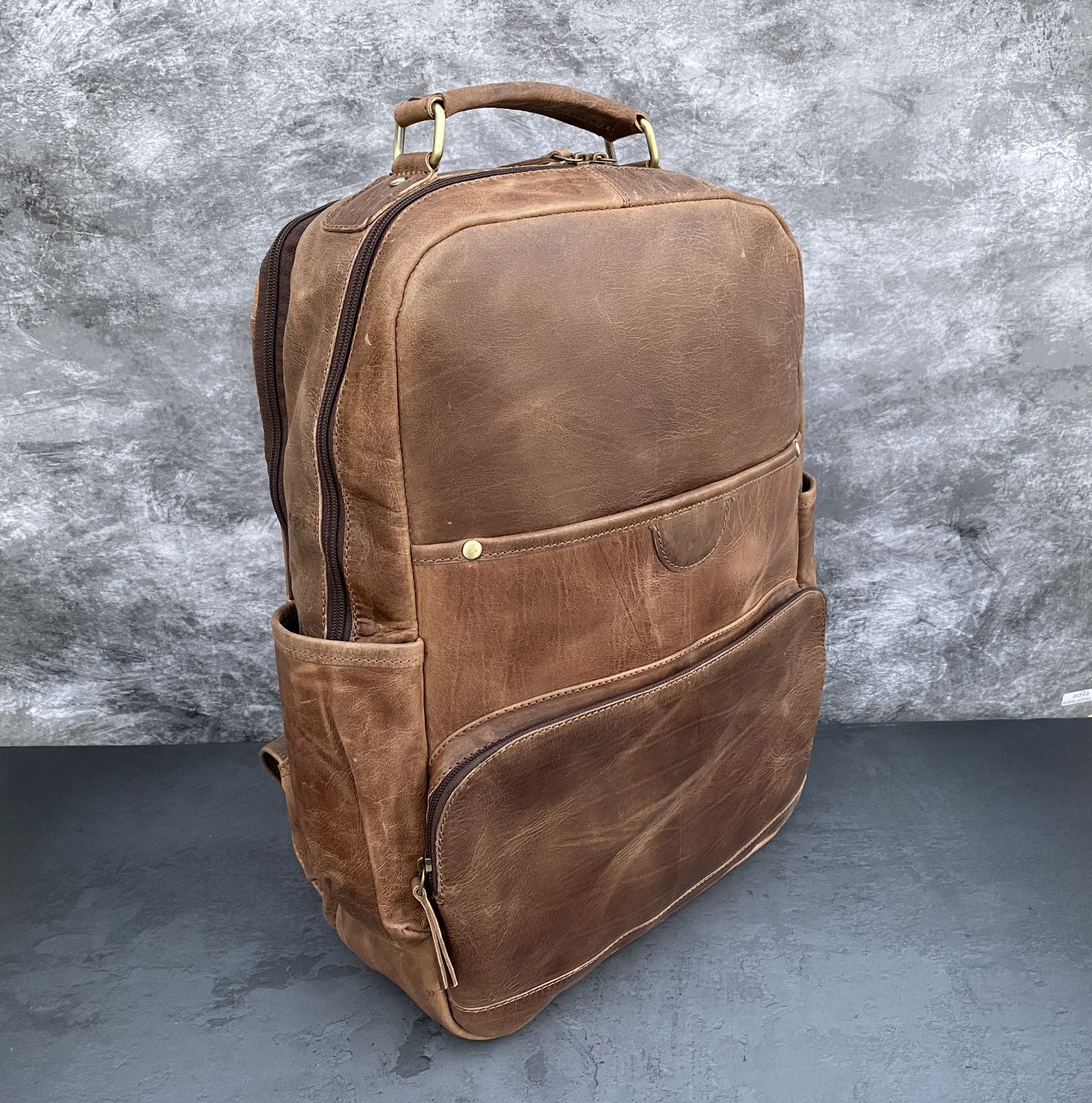 16 In Buffalo Leather Backpack Shoulder Bag Laptop Rucksack Office Handbags