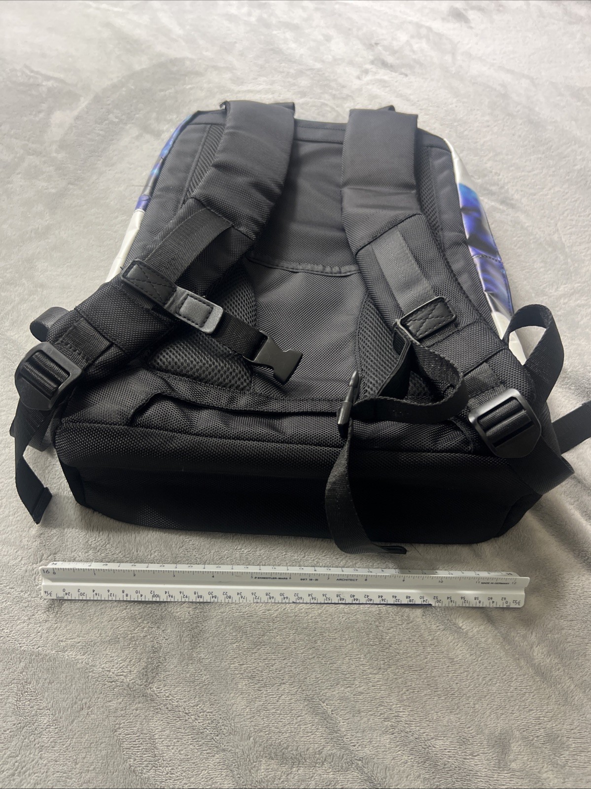 Reform California Backpack Blue White Black Back Padded Chest Strap Pockets