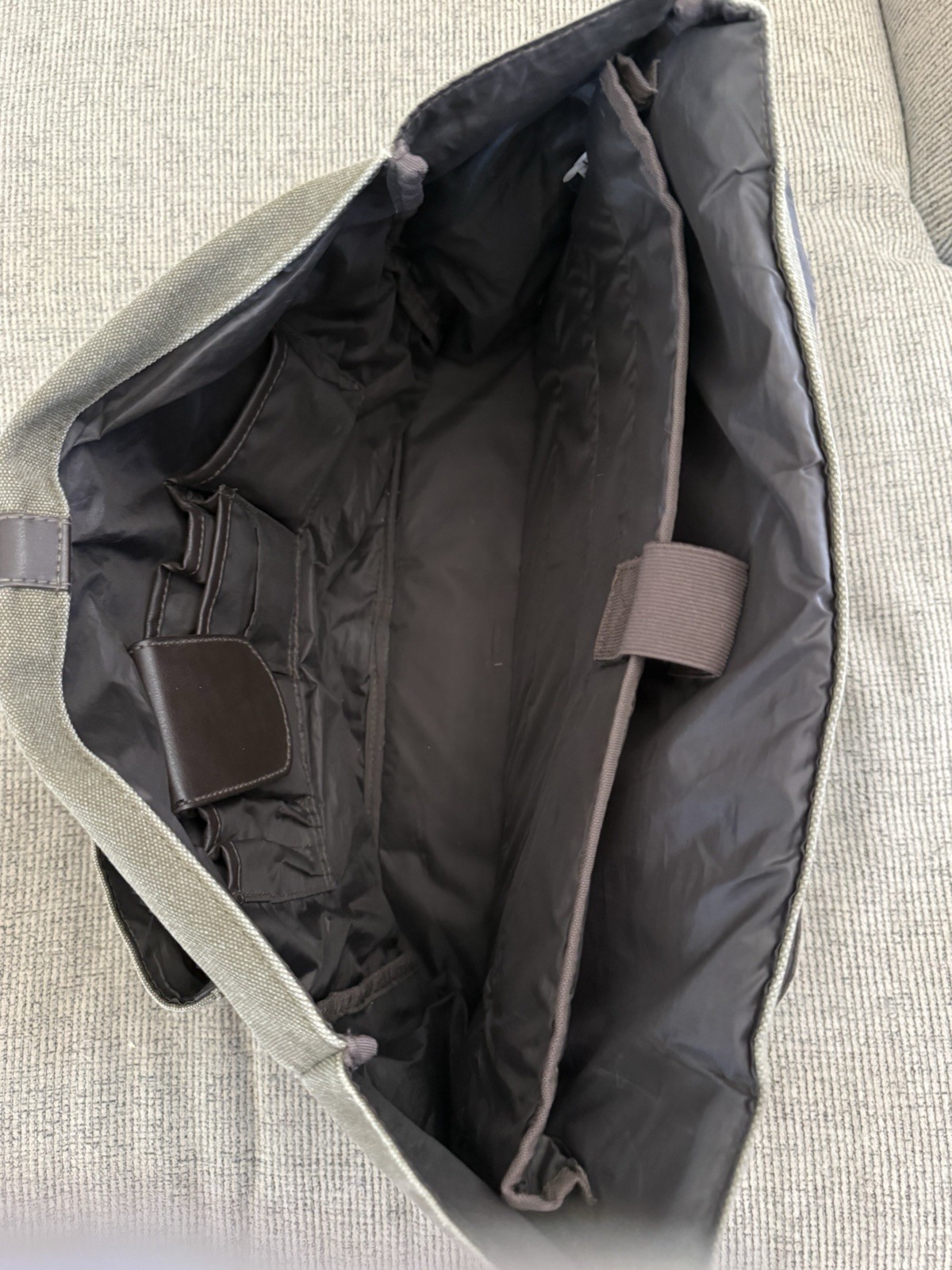 CHAPS Messenger Canvas Laptop Shoulder Bag Elmhurst Business. Green- Brown