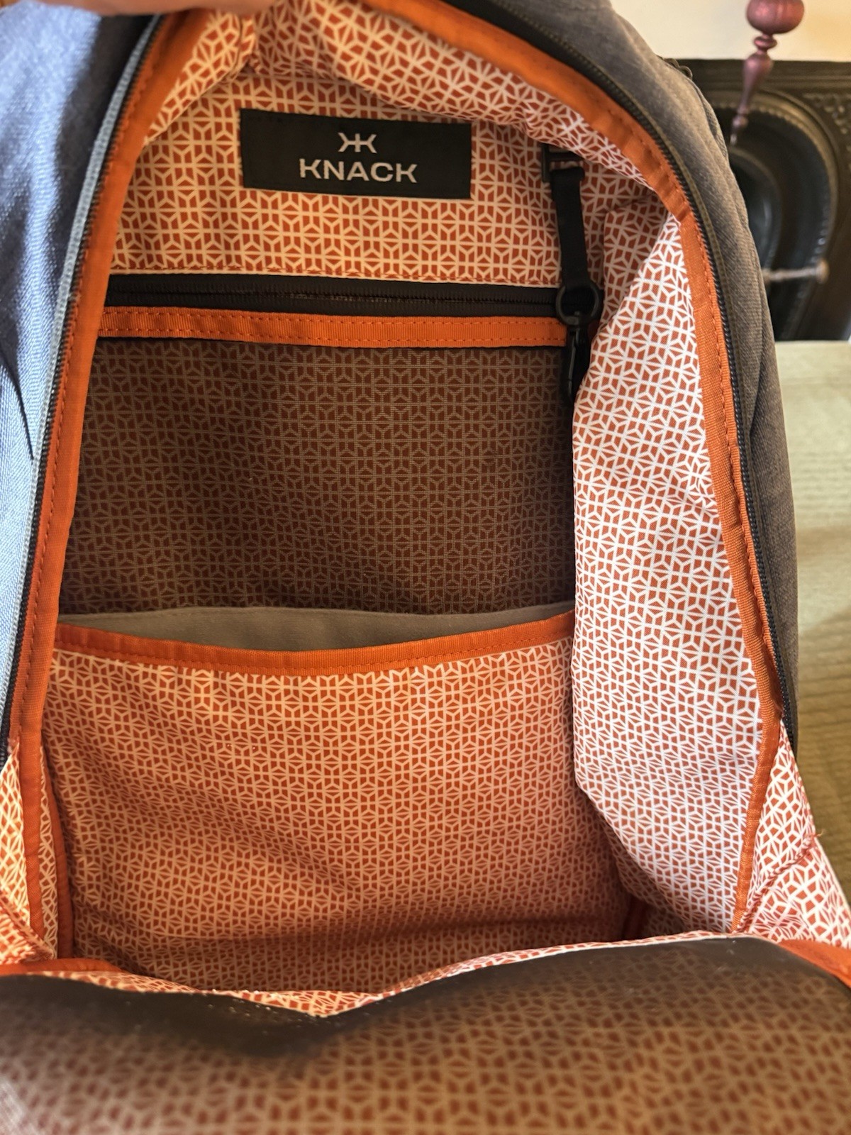 Knack Series 1 Medium Expandable Backpack Blue/Gray – Wharton UPenn – Very Rare