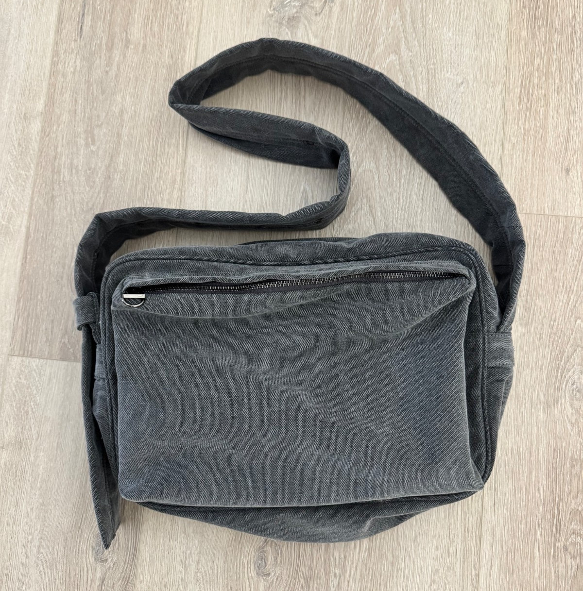 Solid Homme Washed Gray Canvas Crossbody Messenger Bag