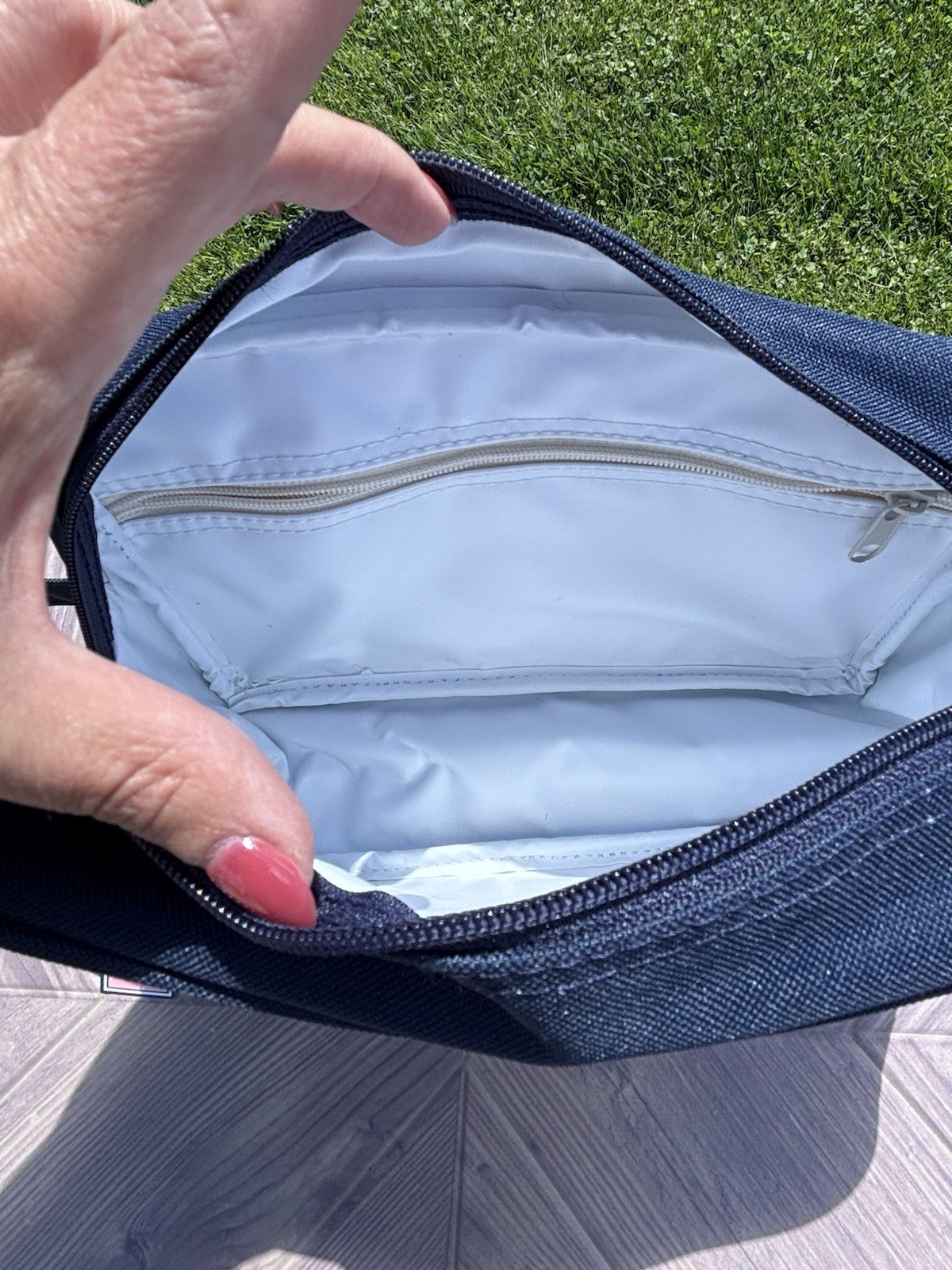 Vineyard Vines Custom Collection Travel Toiletry Bag Dopp Kit NWT Navy Canvas