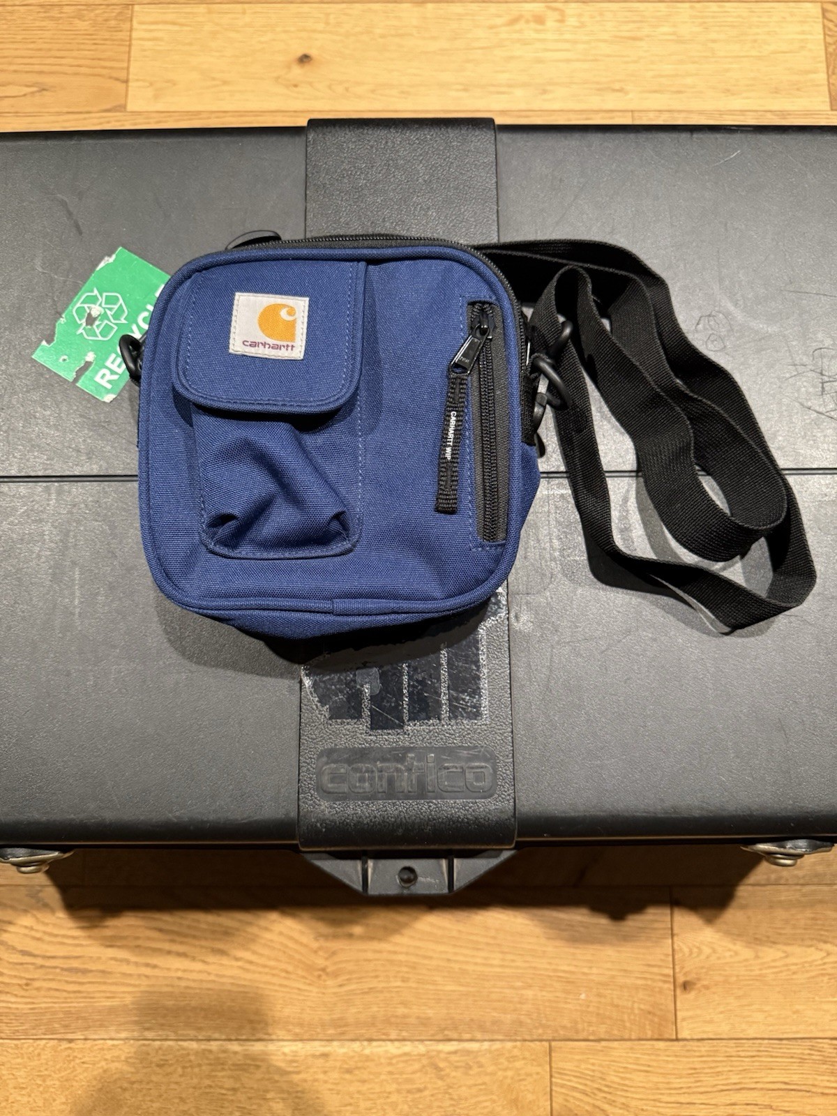 CARHARTT WORK IN PROGRESS SMALL ESSENTIALS BAG BLUE BRAND NEW NO TAGS