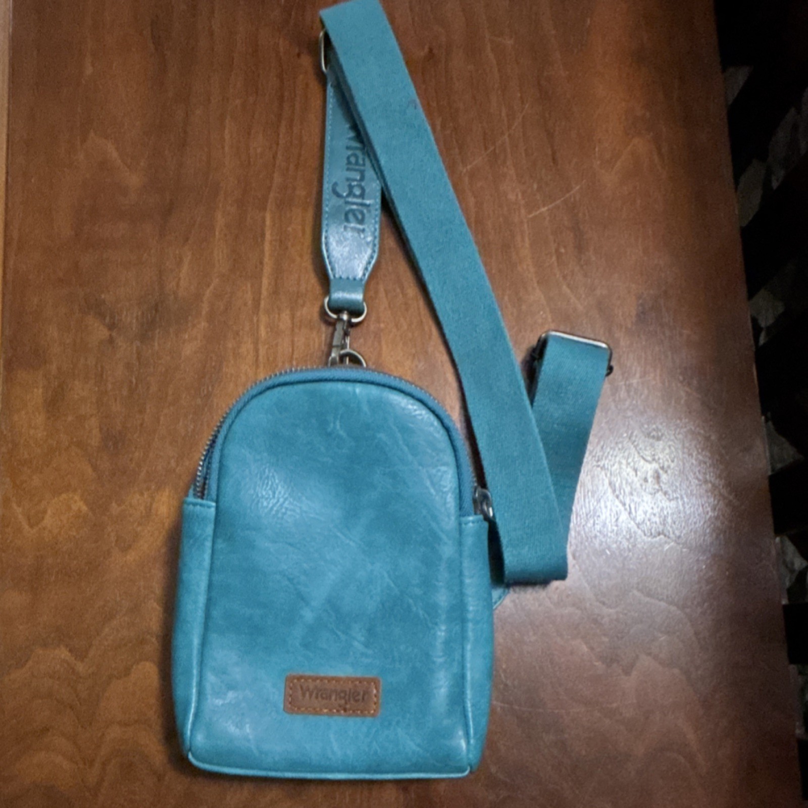Wrangler Teal Zip Crossbody Bag with Adjustable Strap and Pockets