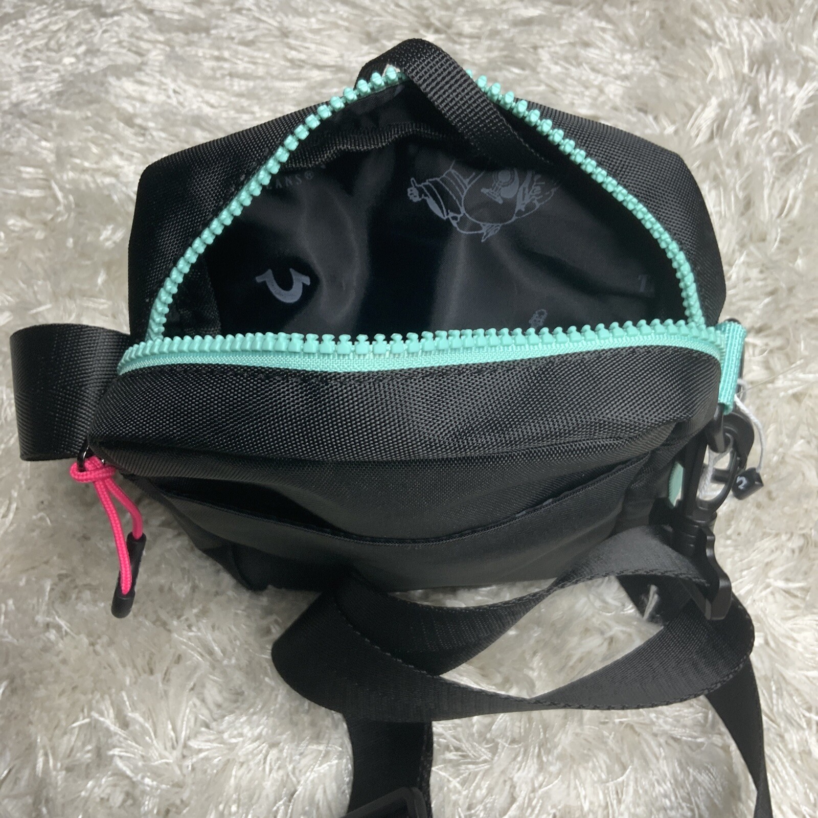 True Religion Men’s Black Adjustable Strap Pink Logo Crossbody Shoulder Bag NWT