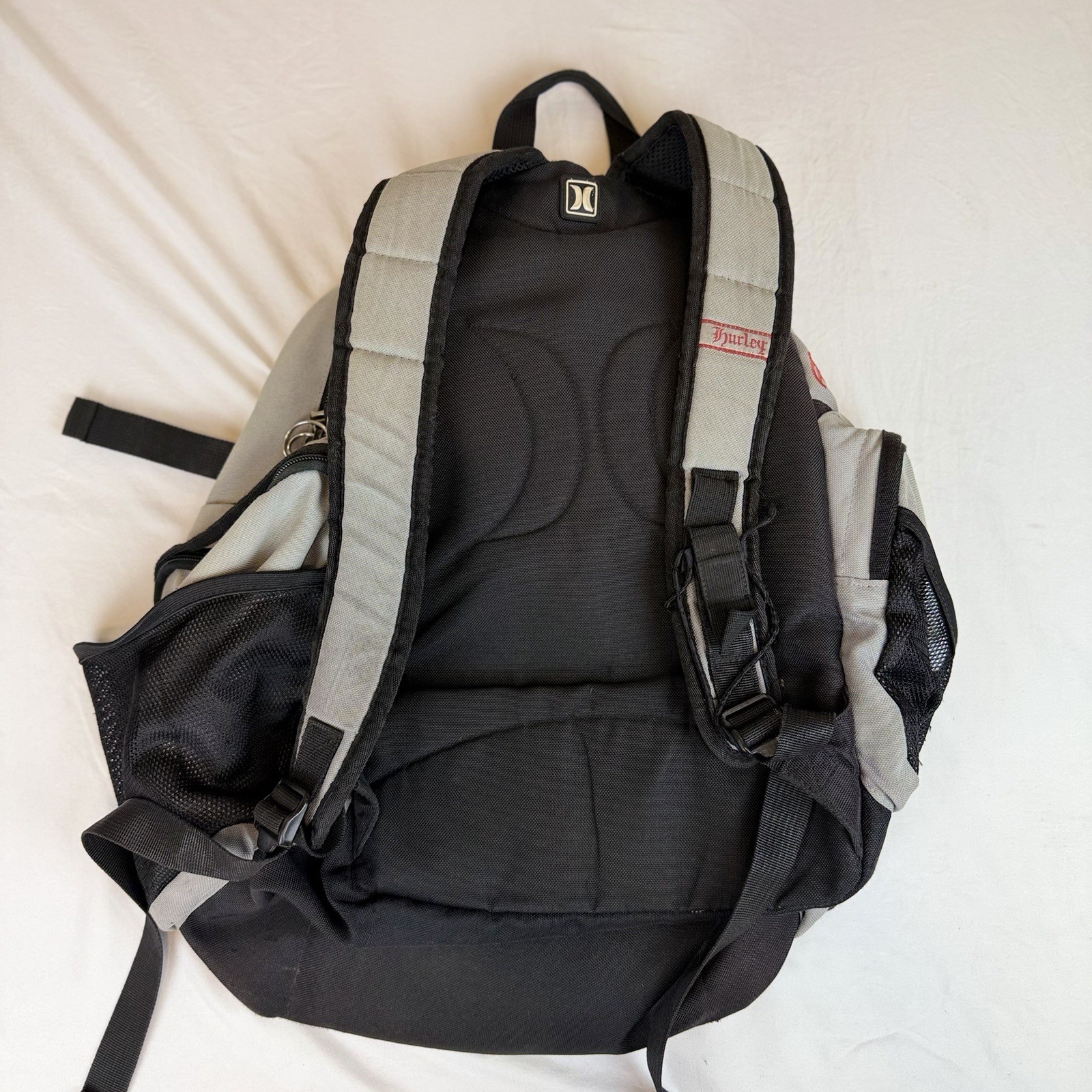Hurley Gray Black Skate Backpack Book Bag Mesh Bottle Pockets Padded Straps