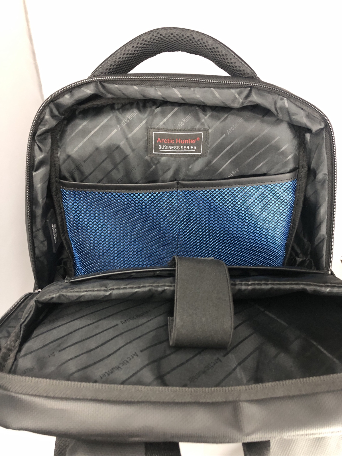 ARCTIC HUNTER Black Backpack Laptop Bag Business Travel School Comfort *READ*