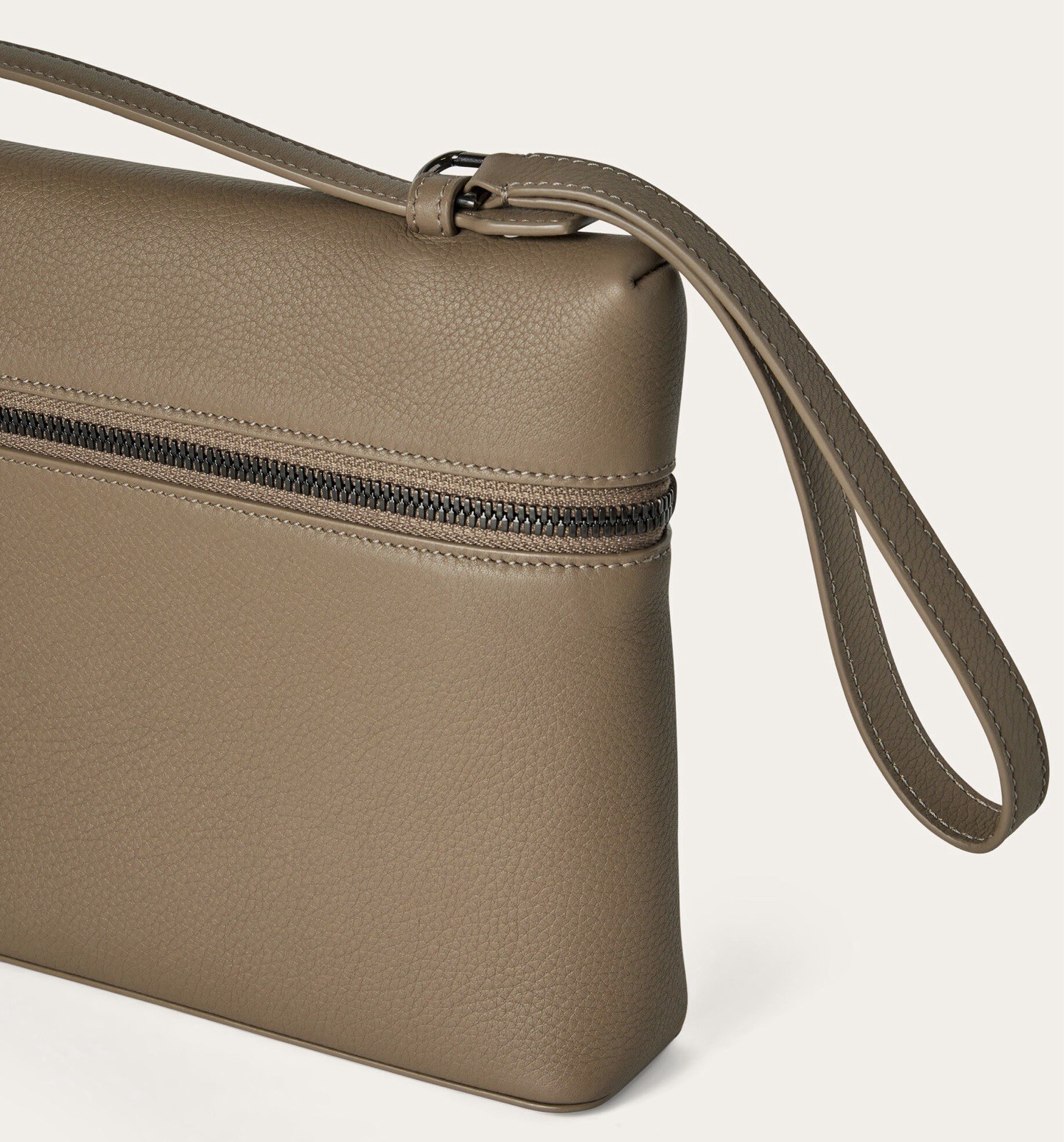 LORO PIANA ‘Extra Pouch L29’ Grained Calfskin Leather Bag Warm Mastic Onyx $2250