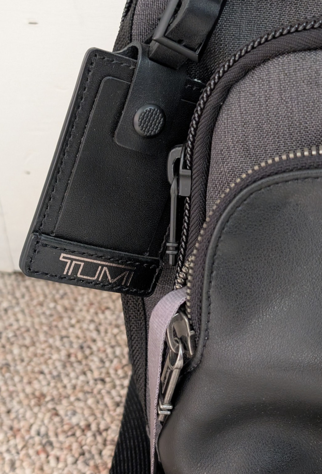 TUMI Slim Commuter Briefcase ALPHA BRAVO – 16 X 12 Inch Business Bag- Fantastic!