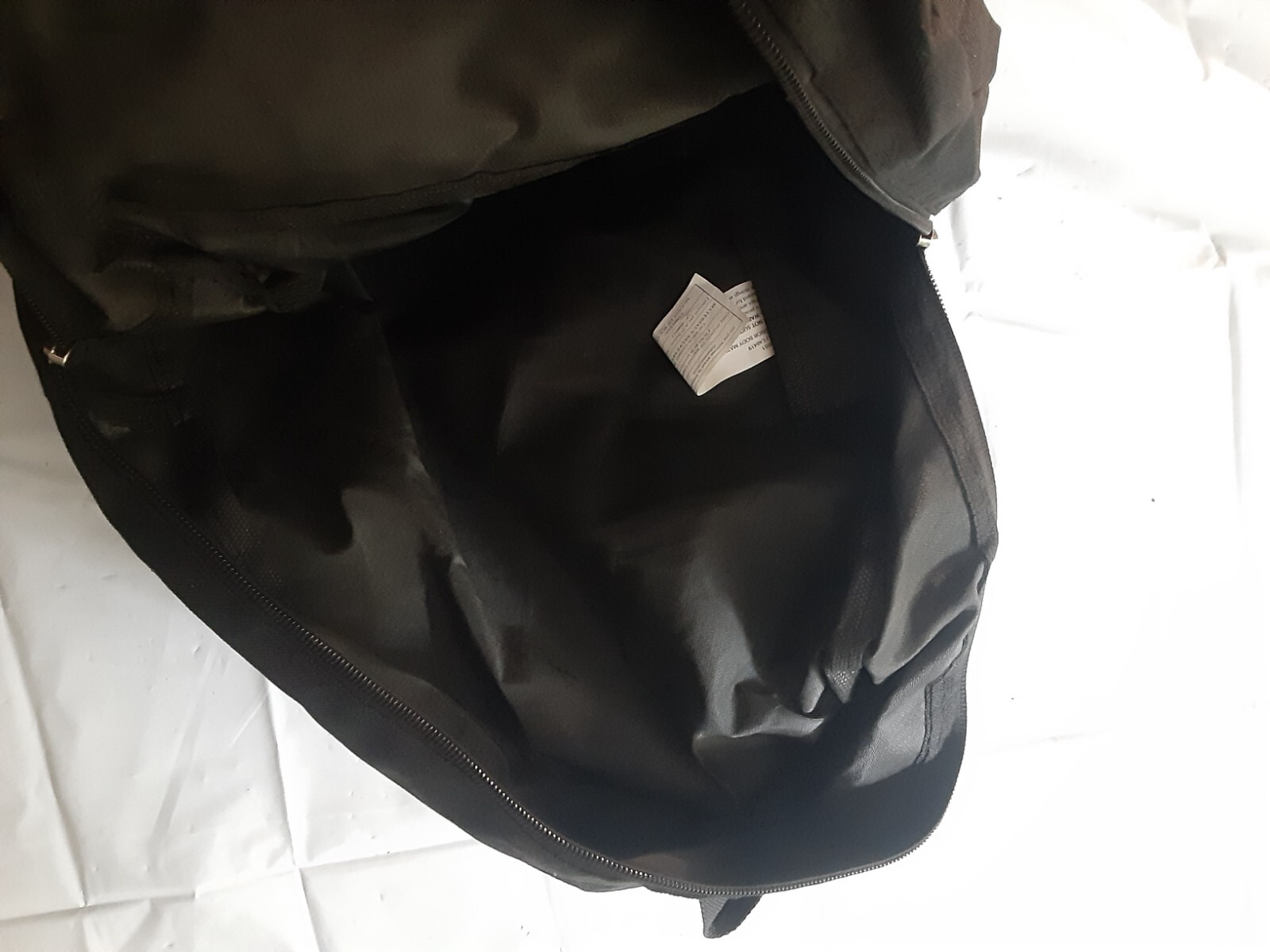 generic Backpack Black – very good condition, 16″x10″, light basic