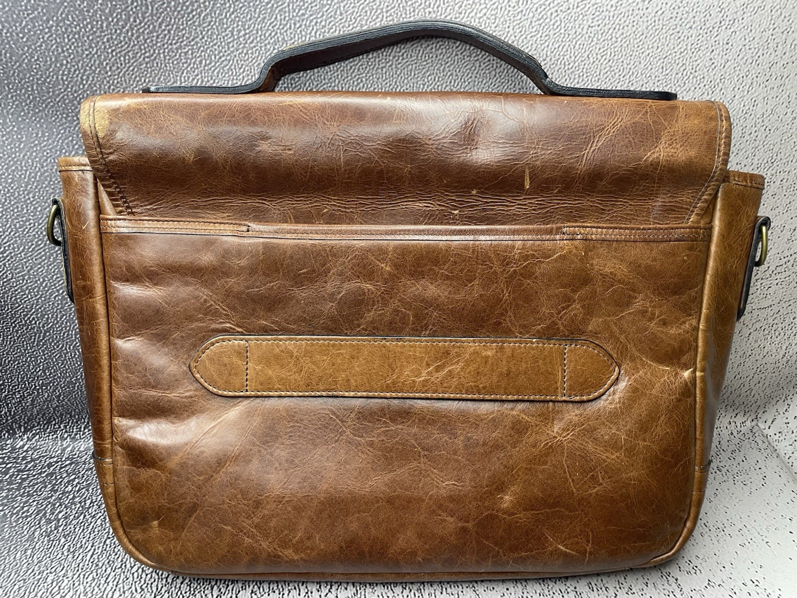 New TECOVAS Men Bartlett Messenger Cognac Brown Bovine Broken Carabiner