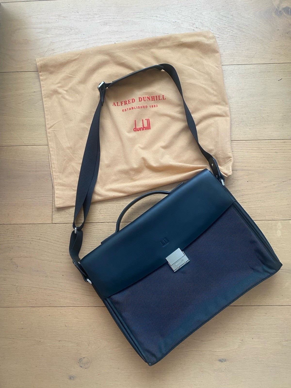 Dunhill Briefcase Messanger Business Bag/ Clutch Black Leather Men’s