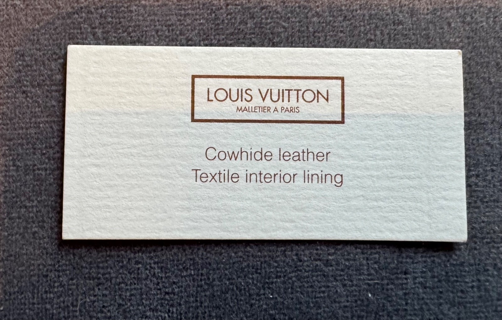 Louis Vuitton Porte-Documents Business Briefcase Grey Taiga Leather