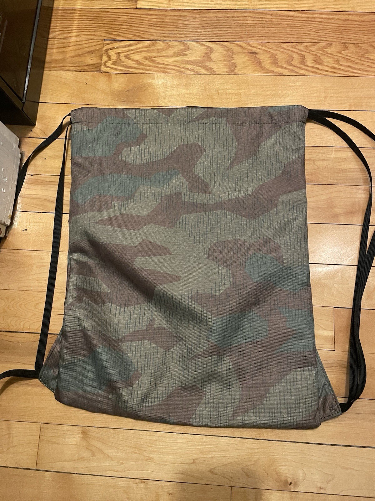 Burton Camo Drawstring Bag