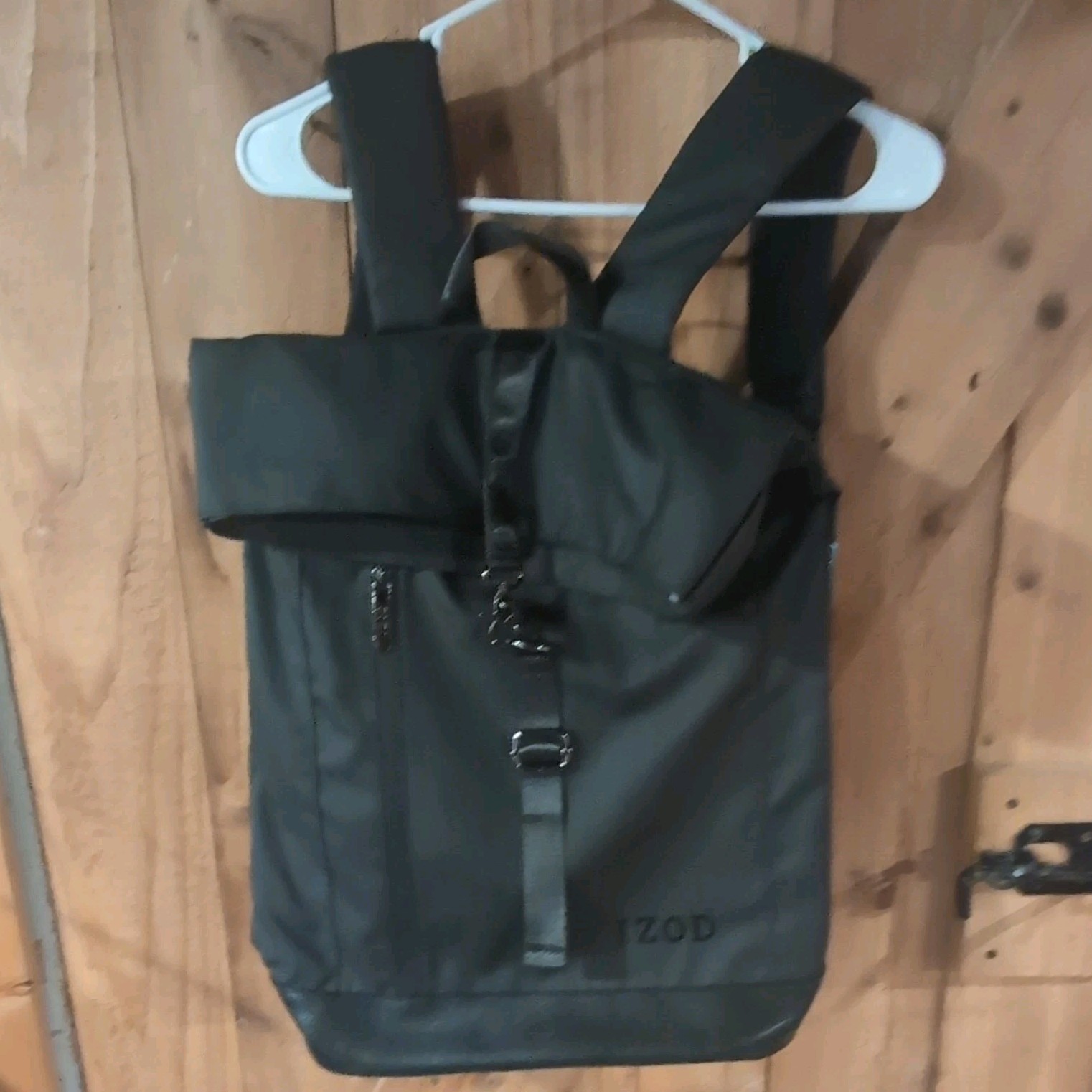 IZOD Black Backpack Travel Casual Zip Buckle Lightweight Inner Pockets