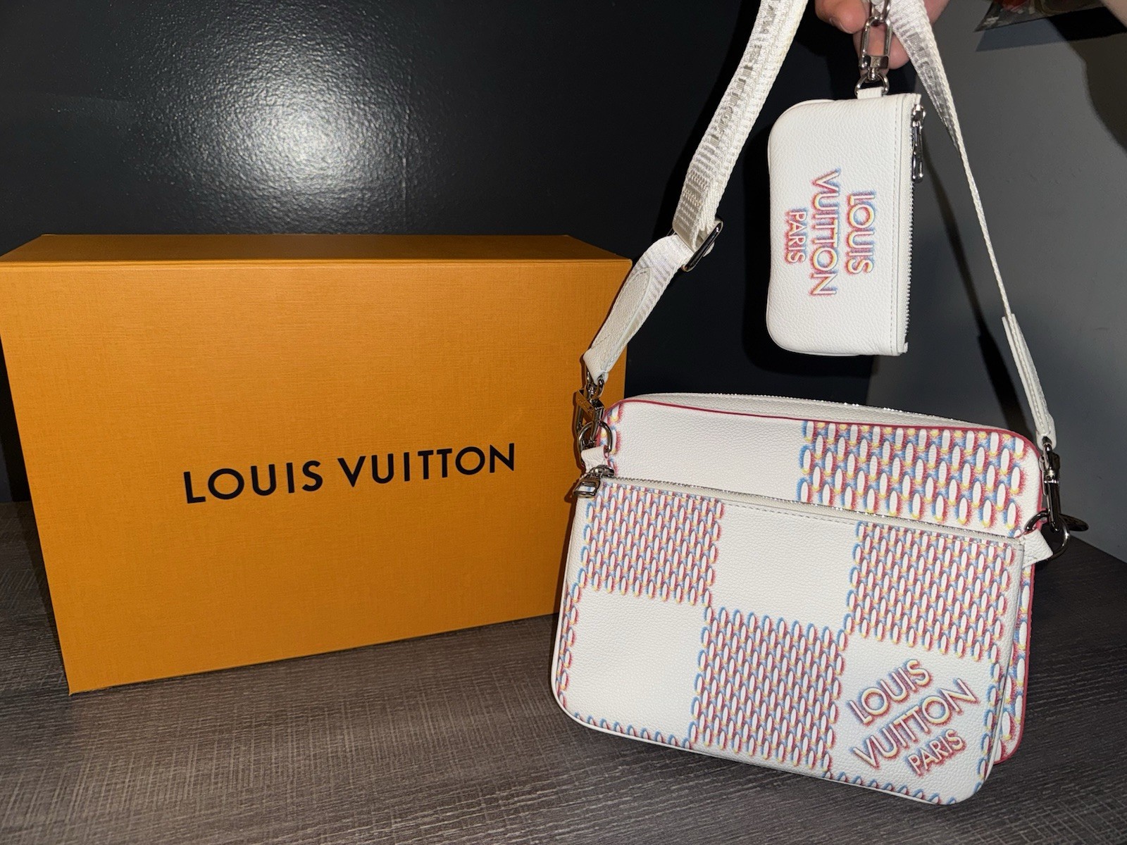 LOUIS VUITTON M20665 damier giant spray Trio-Messenger Bag Shoulder Bag