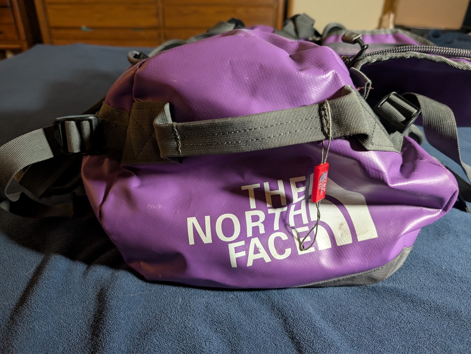 North Face base camp duffel purple, S