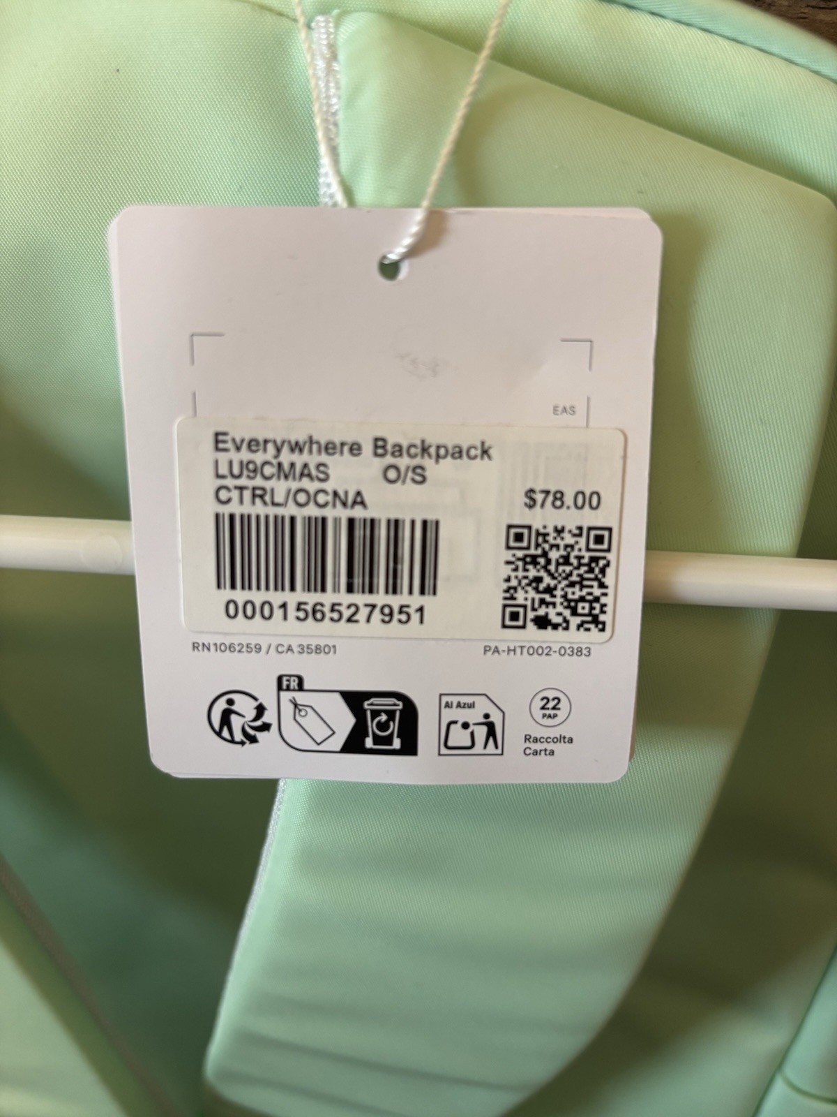 lululemon Everywhere Backpack Green Zip Adjustable Strap Solid Unisex Travel
