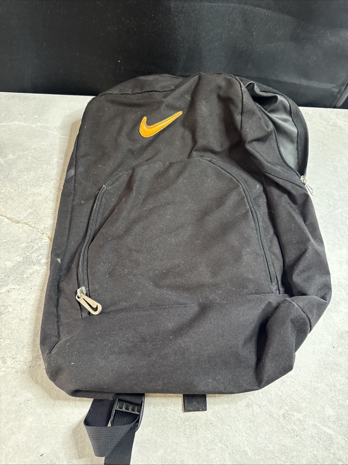 Vintage Nike Y2K Black Backpack Bag Rucksack Logo Center Swoosh Large Bt29