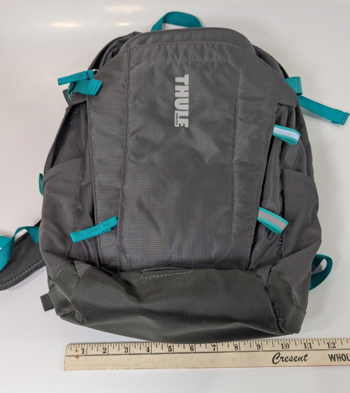 Thule EnRoute Triumph 2 Backpack 15″ Laptop Daypack Gray Multi-Pockets Sweden