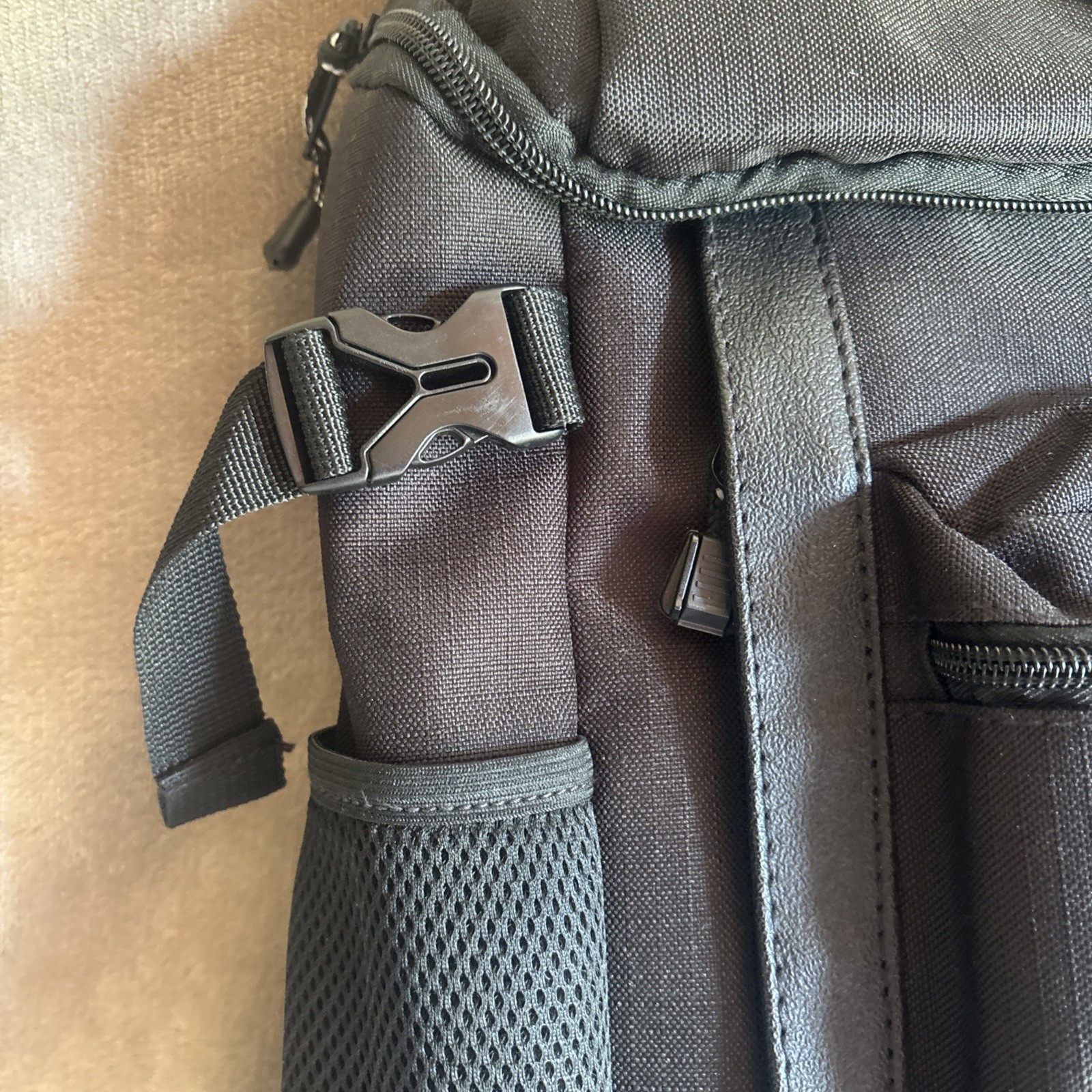 Eastport Backpack Victory Top Loader Black 18”