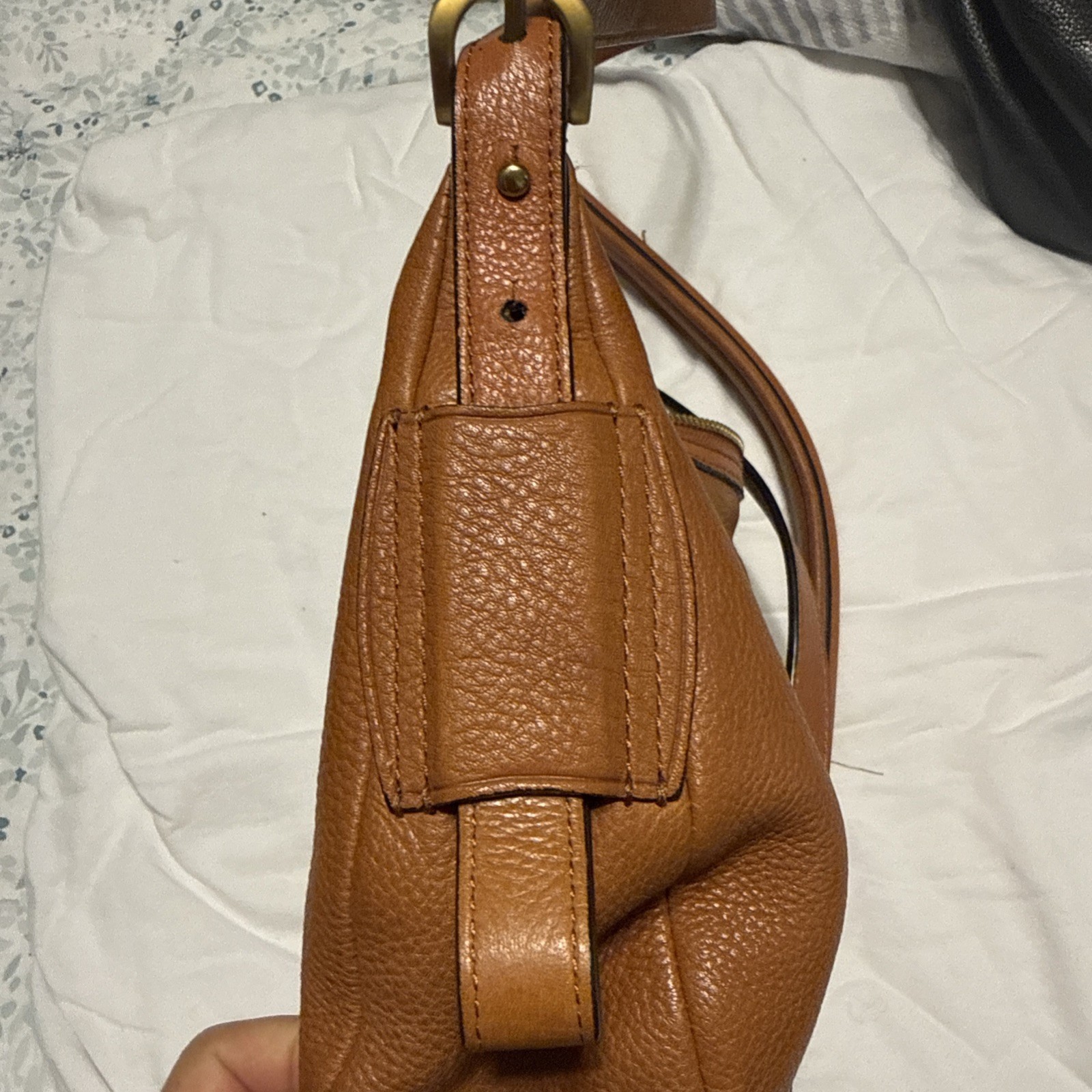 Lauren Ralph Lauren Leather Crossbody Shoulder Bag Hobo Camel Brown RL0526373