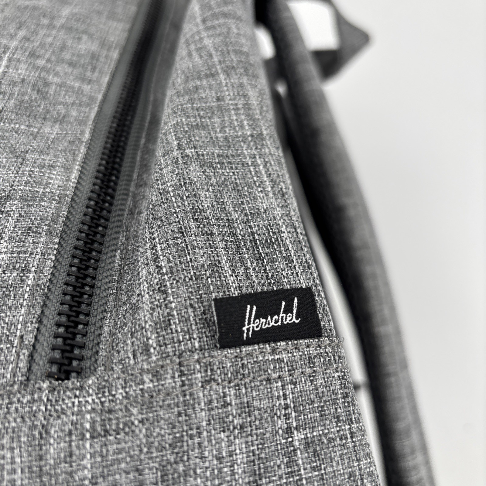 Genuine Herschel Settlement Backpack Raven Crosshatch Classic 23L Gray