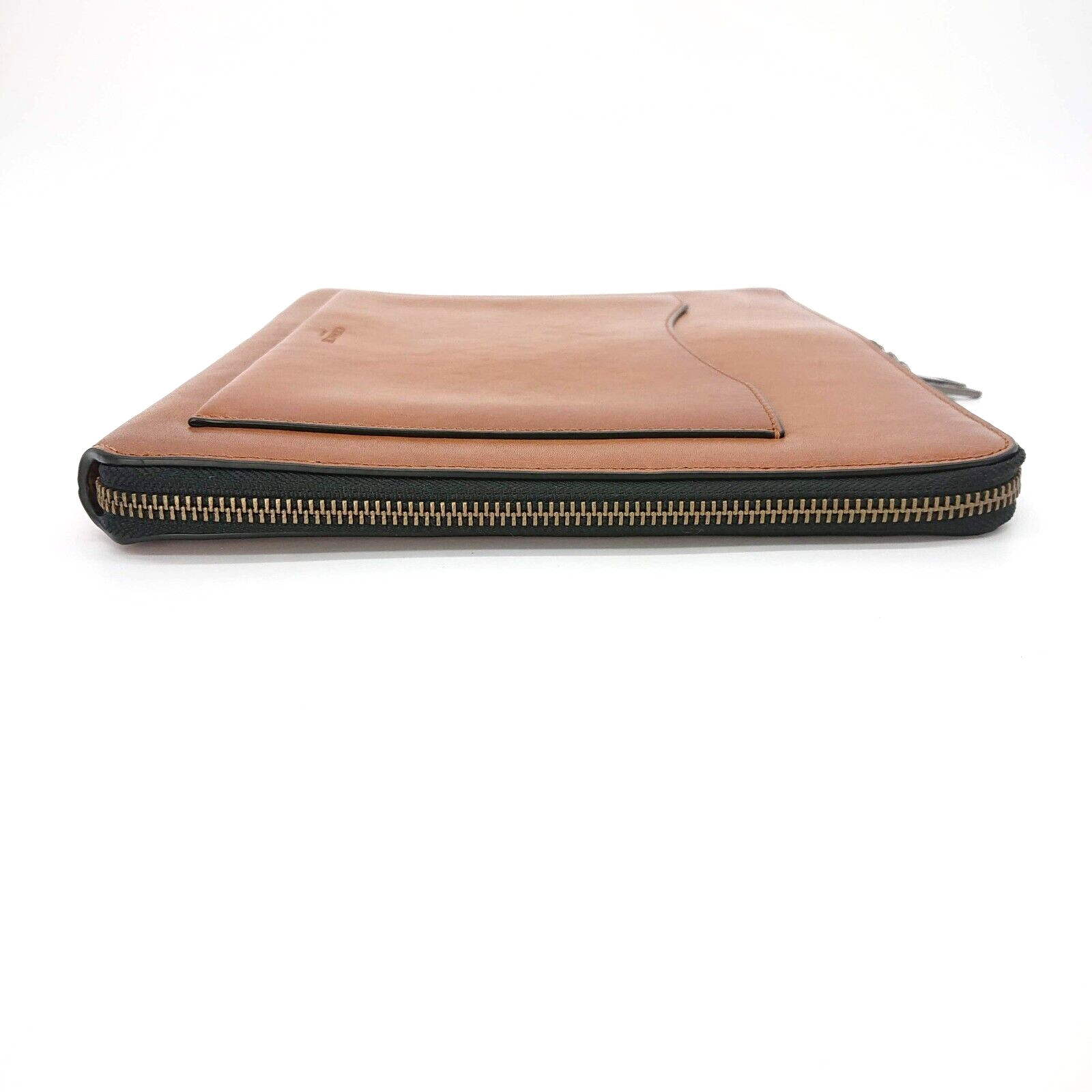 COACH Cluch Bag Tablet Case 64822 Brown Leather Round Zip Made in Vietnam
