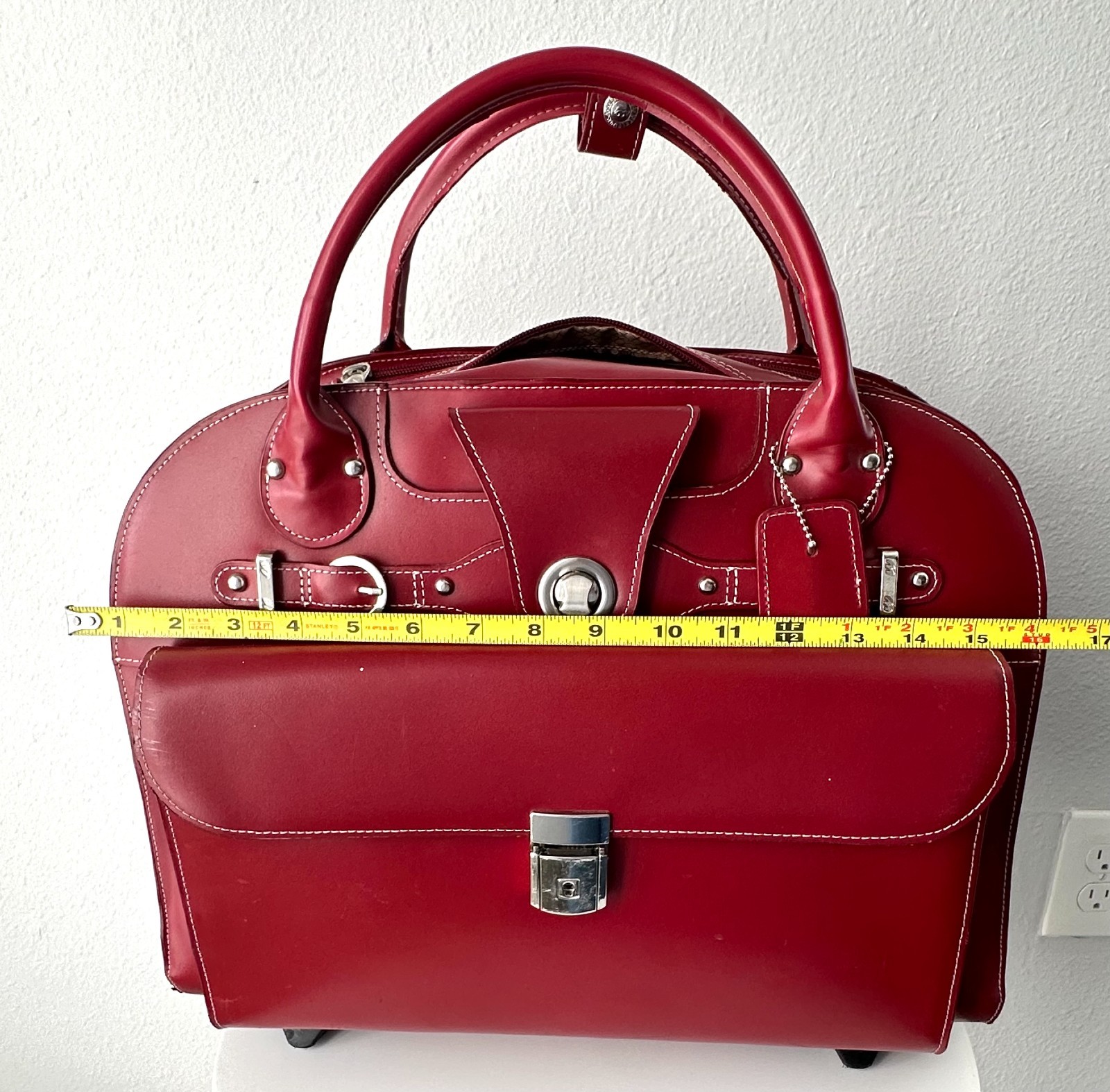 McKlein Edgebrook 15 in. Rolling Laptop Briefcase Red