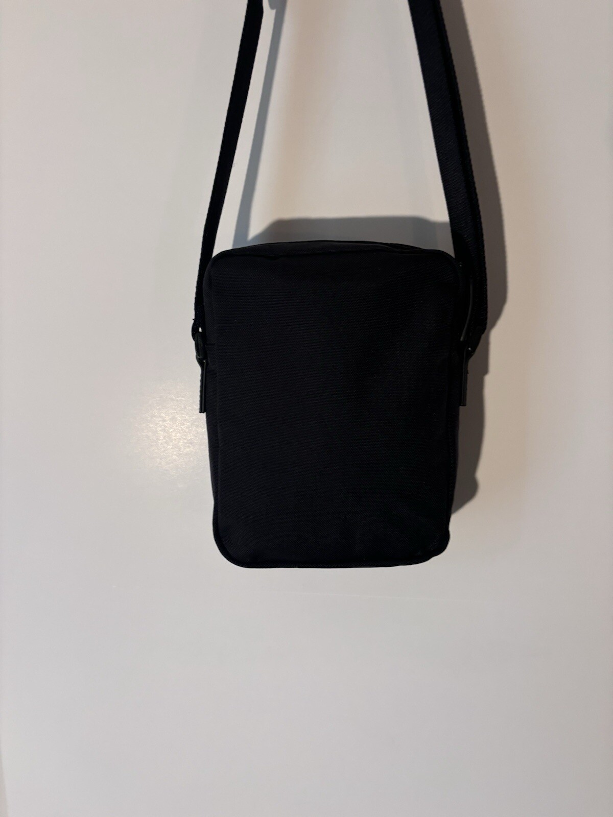 $602Dsquared2 Man Black polyamide – Cow Leather Be Icon Crossbody Shoulder Bag